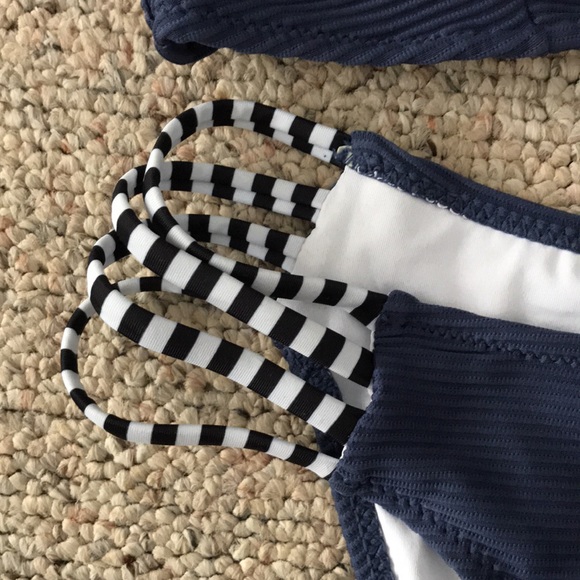 Cupshe Bikini - Picture 4 of 6